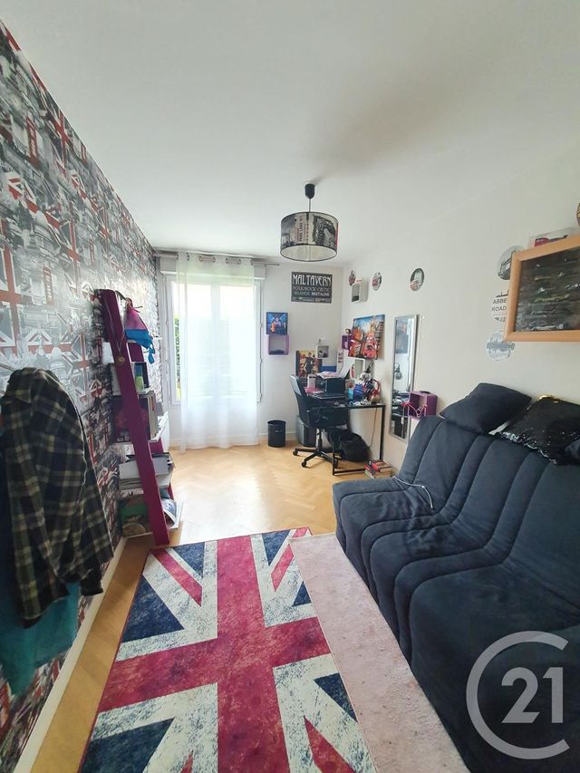 Afficher la photo en grand Appartement F3 à vendre - 3 pièces - 65.5 m2 - BEAUMONT SUR OISE - 95 - ILE-DE-FRANCE - Century 21 Osmose Rw